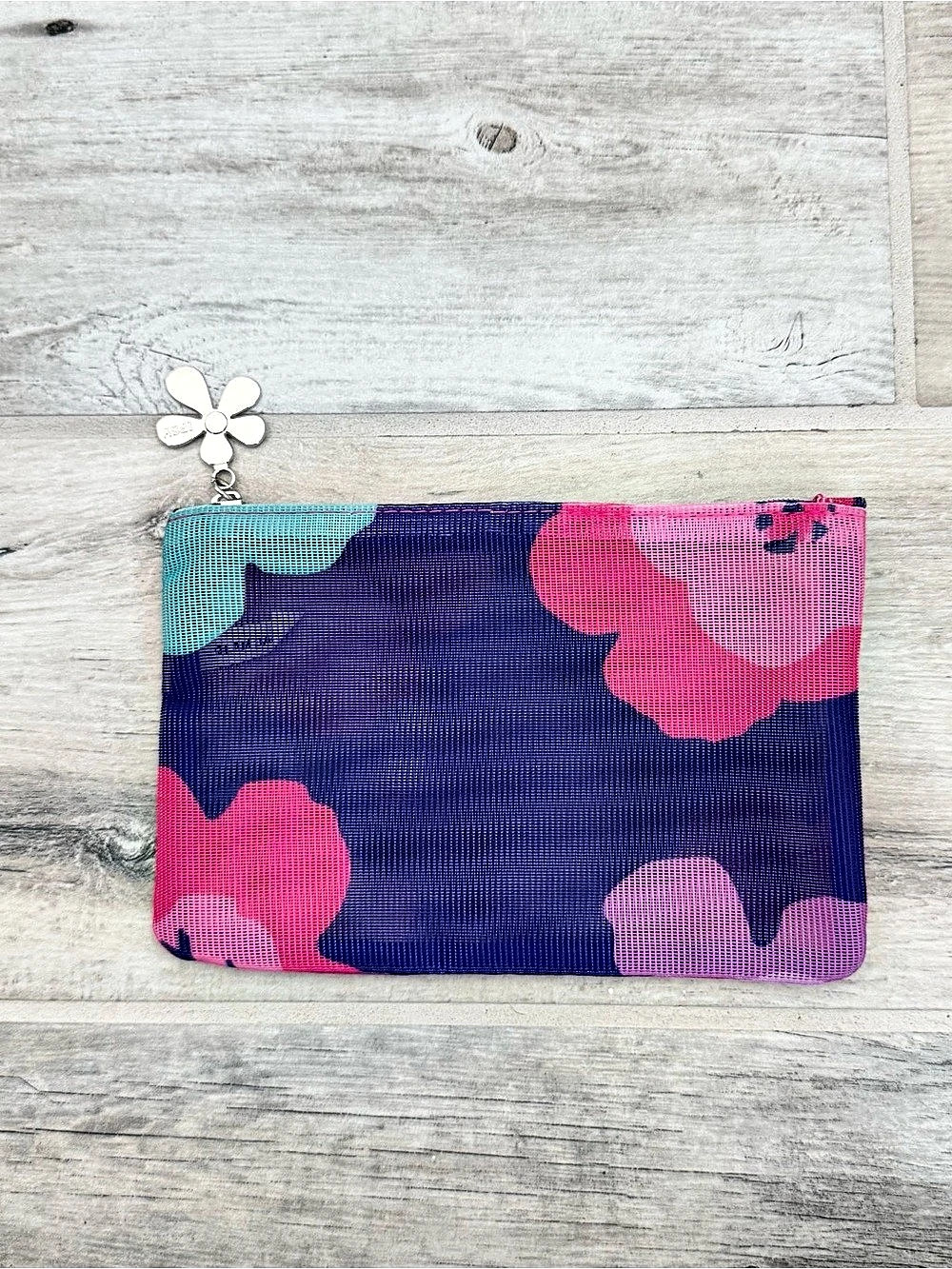 IPSY Floral Mesh Cosmetic Zipper Pouch #0097